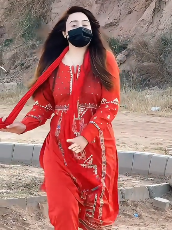 #foryou #hazarekishahzadi #👄💋💯💔💅🌹💐🌼🍁🌻🎁🎀🔑🇵🇰🌹💐💐💐💐🌹🌹🌹🌹🌹🌹 