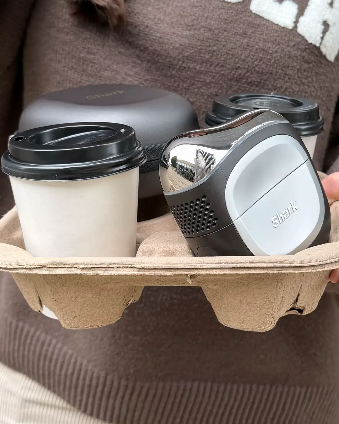 Portable, powerful, and finally solo.  DePuffi drops 29th October 🖤 #SharkBeautyUK #SharkDePuffi