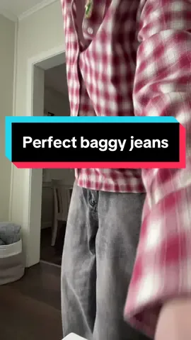 Clean actual baggy jeans that aren’t expensive #baggyjeans #jeans #streetwear #StreetFashion #outfitinspo 