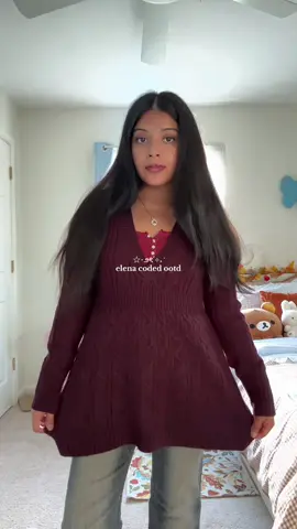 ⋆˚࿔ this babydoll knit top is sooo 2000’s and i love it sm! so perfect for fall and winter 🍂🧦 ── .✦ #babydolltop #2000s #elenagilbert #fallfashion #outfitinspo 