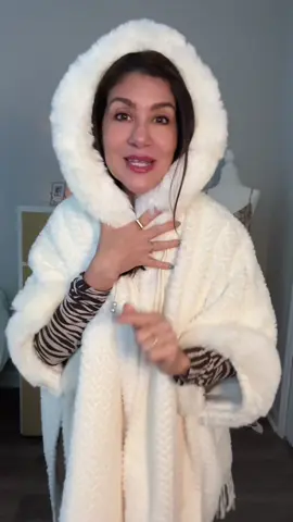 #shawl  #fallwinterstyle #cozyandchic #LayeringLooks#EverydayLuxury