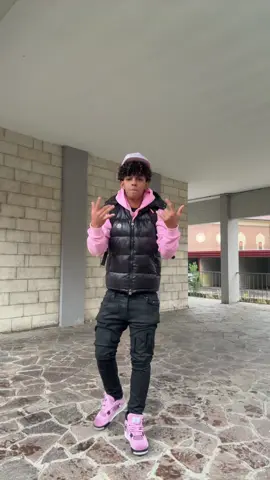 rate this outfit?#trends #outfit 