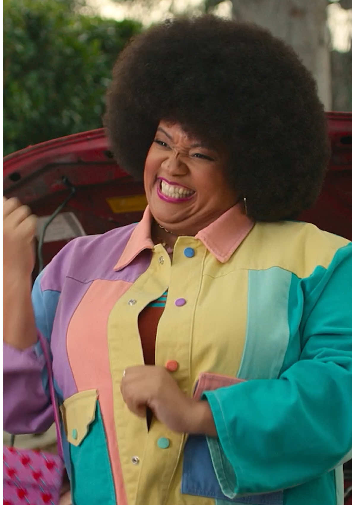 Geminis spotted in the wild. Loot Season 3 — Now Streaming #Loot #RonFunches #AppleTV