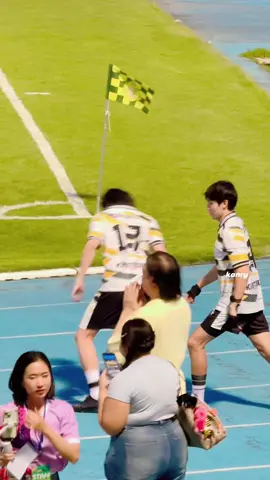 ⚽️🏃🏻‍♂️#kickforcarexgulf #gulfkanawut #กลัฟคณาวุฒิ #smithpaswitch 