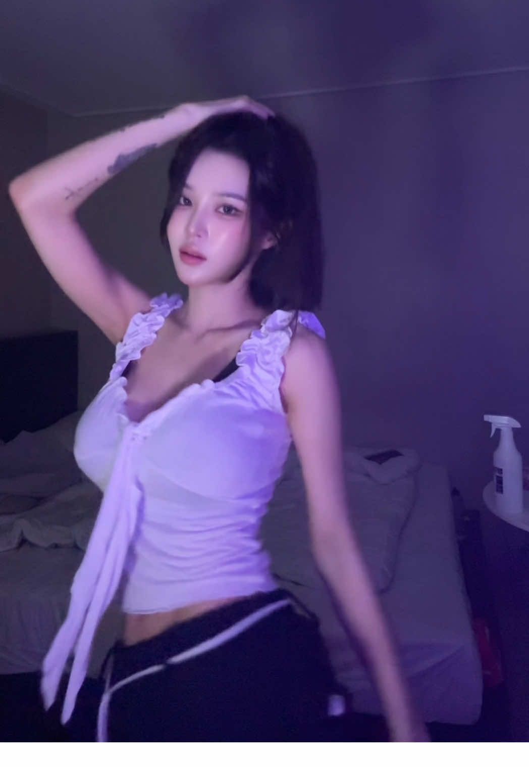 늦어서 미안해요 너무 더웠어요 #fyp #foryoupage #추천 #korean #dance 