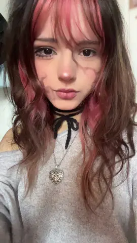 throw ur hands up if u agree with me #09 #alt #fyp