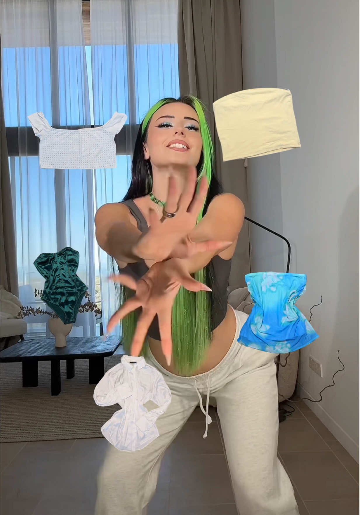 Get dressed with me again 👚👠👗💚