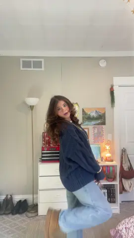 so very fall weather #falloutfits #fallfashion #fitcheck #OOTD #outfitinspo 