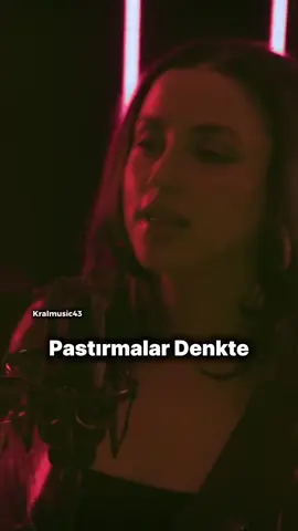Yekte yavrum yekte🕺💃 #fasılıjazz #music #şarkı #kralmusic43 #lyrics #trend #eşrefrüya #eşreftek #müzik 