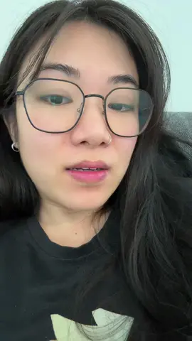 Dieser Konkurrenzkampf, der zwischen den marginalisierten Gruppen entstehen kann, hilft uns nicht weiter beim Kampf gegen Rassismus. Ganz im Gegenteil. #aufklärungsvideos #deeptalk #gleichberechtigung 