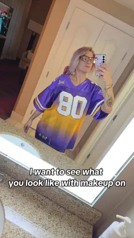 drop your selfies beautiful people! #letmesee #loveyourself #confident #foryoupage #fyp 