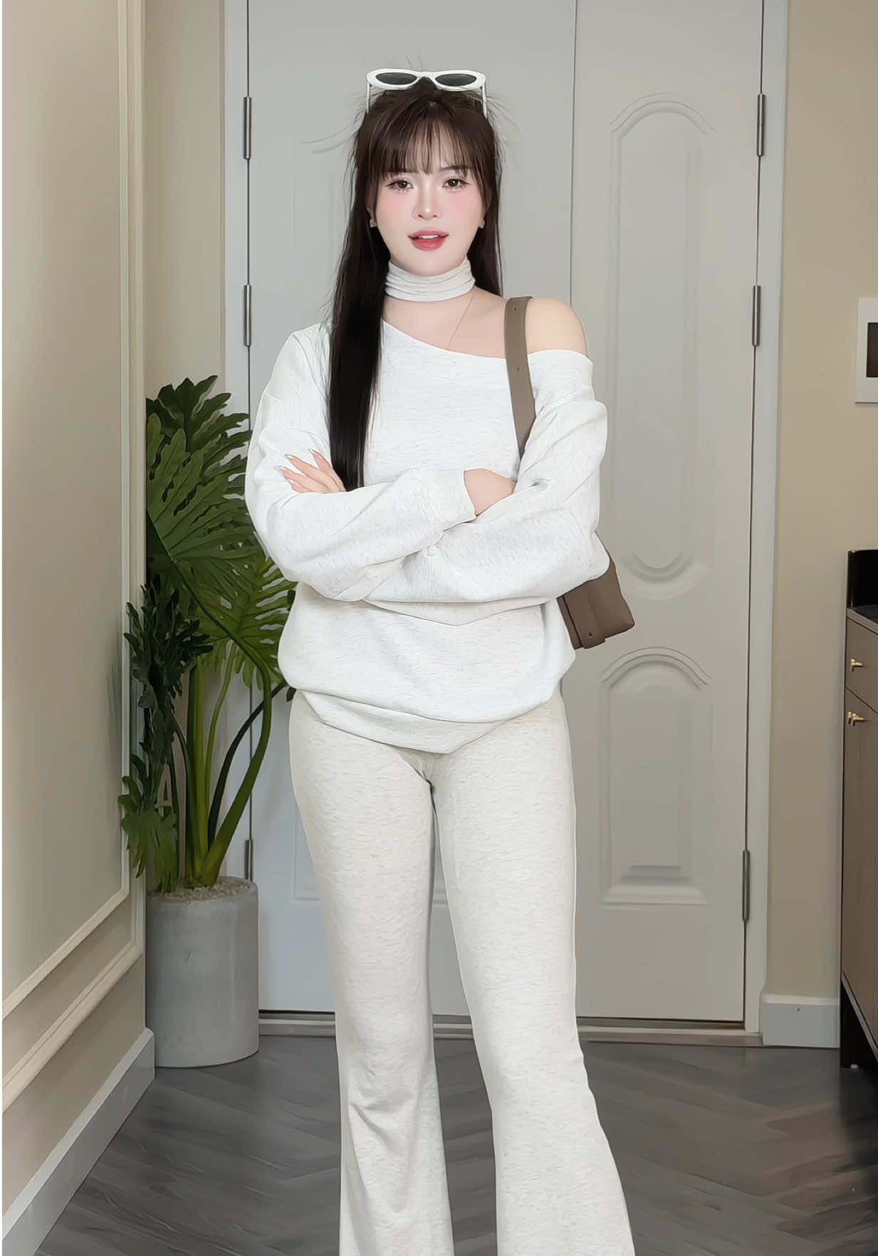 Quần Ống Loe Legging Cạp Cao #champhanriview 