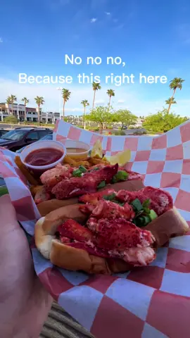 When we say 10/10, we mean it! 🤩 Lobster Rolls done right at Angry Crab Shack Henderson! 🔥  ◾️◾️◾️◾️◾️◾️◾️◾️◾️ 📍 4250 E Sunset Rd, Henderson, NV 89014  ☎️ (702) 998-9095 ⏰ Sun-Thursday 11AM-9PM ⏰ Fri-Sat 11AM-10PM 🚗 Pick-up/Delivery Available!  🍴 Dine in available! 💻 www.angrycrabshack.com/sunset-rd-henderson-nv/⠀  📣 #AngryCrabShackHenderson  ◾️◾️◾️◾️◾️◾️◾️◾️  #angrycrabshack #henderson #lasvegas #seafood 