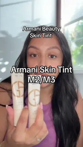 Unfiltered thoughts: #giftedbyarmani I was super skeptical of this tint as I was applying it, but the end of day results surprised me. I did not get oily or patchy, and it held its ground. It definitely is a higher performing skin tint. My misses were that as I was applying cream blush with my fingers, the tint started coming off, not sure why.  Overall I loved the luminous pearl finish, loved the scent (it is fragranced) and appreciate how long it lasted on my skin.  .  @Armani beauty @sephora  #Armanimakeup #ArmaniBeauties #armanibeauty #skintint 