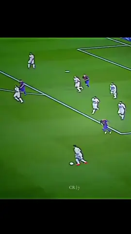 Ronaldo sweet dribbling against FC Barcelona ⚽ #ronaldo #football #edit #barcelona 