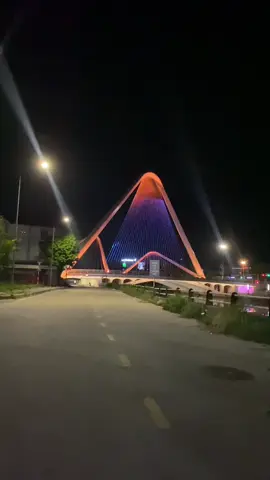 Cuộc sống nhẹ nhàng hơn khi chẳng ai biết ta là ai. Khi mọi thứ đều bình yên, lặng như gió, không lời, không tên, không phán xét…! #tta #xuhuongtiktok #ninhbinh #foryou #👤 