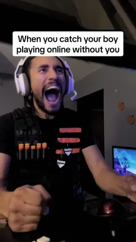 They play without me….They do this every week…WHY?! Doesnt anyone love me? 💔 #gaming #alone #fypシ゚viral #bro #Minecraft @Johnny_Lemonz @WhatUpSunny 