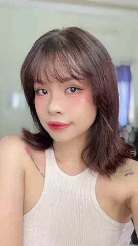 Níu kéo tuổi tác bằng tóc mái 🤭 #makeupcanhan #makeuphcm #makeuptanphu #hiwonmakeup 