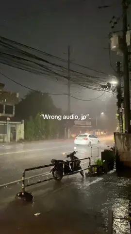 Lakas ng ulan…. #thehowsofus  #kathniel 