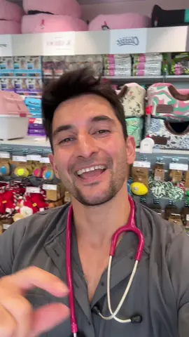 As a vet, I hear these myths all the time - and they actually change the way people care for their pets! Let’s fix that! (in partnership with @Petshop Science  )  @Checkers_Sixty60  #Petshop science