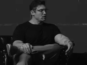 ##motivacao #bodybuilding #academia #paulomuzy 