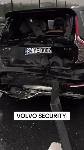 Volvos even make other road users safer#volvo #volvocars #crashtestvolvo #crash #CapCut 