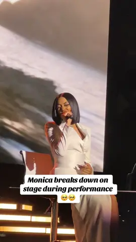 Monica’s very emotional performance 🥺🥺 #theboyismine #theboyisminetour #monica #foryouiwill 