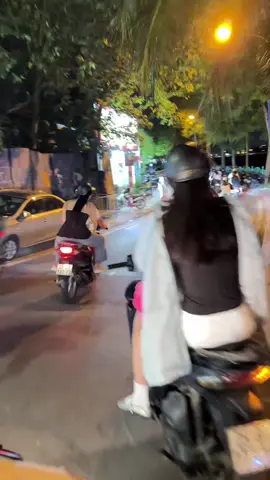 1m vuông 20 cắp đôi, khả năng bùng nổ dân số là rất cao 😵‍💫#20thang10 #hanoi #hotay 
