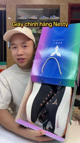 Giày thể thao chính hãng đẹp, xịn, giá rẻ nè các b ơi #manhgiay #giaythethao #giaysneaker #giaychaybo 