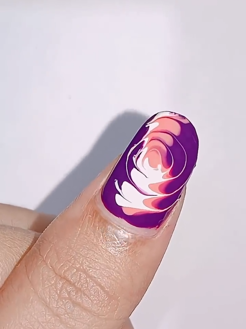 #SoftNails #minimalnailart #handpaintednailart #foryou #usa🇺🇸 