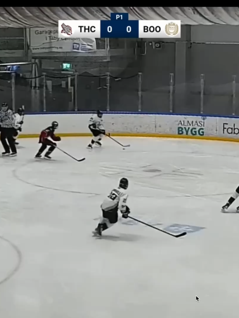 Mål. H. Sannsell. Assist W. Westerdahl Ohlfedt #hockey #hockeyseason #ishockey #hockeyboys