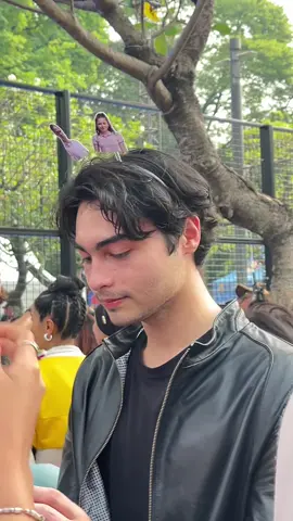 memet mau ngajak foto gue🤪😭  (misale ngono) #matthewkenevan #asmaragenz #agzsportfest #fyppppppppppppppppppppppp #fypage 