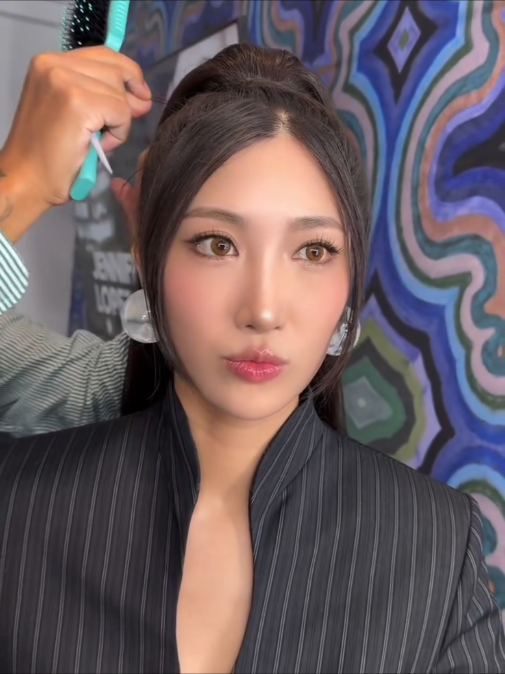 So cute and stunning ✨️✌🏻❤️ @ejae_k via kevincheahmakeup ig #ejae #kpopdemonhunters #rumi #huntrix #이재 @KPop Demon Hunters Netflix 
