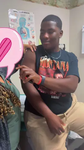 Part 2 of your 16yr old scared to get a shot.#noonewashurtinthisvideo 