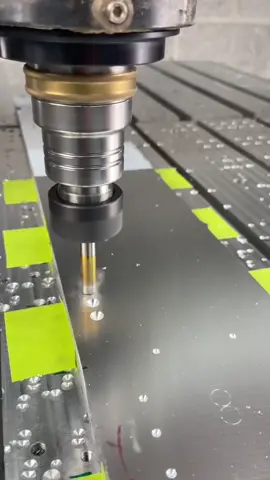 Chấm tâm #huantrancnc #giacongcokhi #giacongcnc #cnc 