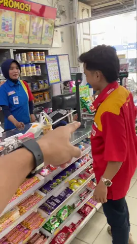 Salah server #fyp #retail #indomaret #alfamart 