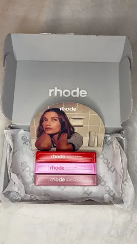 @rhode skin lippies have my🫶🏻🤩💋 #rhode #rhodeskin #rhodeliptreatment #rhodeliptint #rhodeskincare 