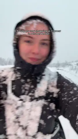 It looks so dreamy until you have to go out❄️🤣 #norway #tromsø #wintherinoctober #snow #fyp 