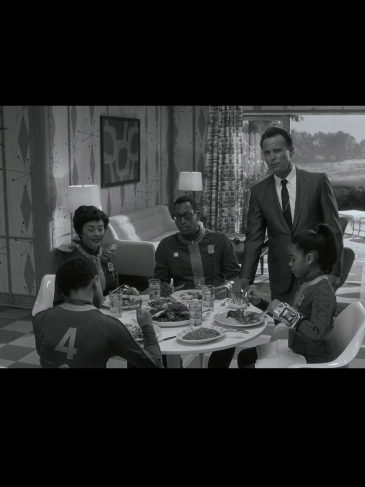 متى يفقد الإنسان إنسانيته؟ قبل الحرب؟ ولا بعدها؟ #fyppppppppppppppppppppppp #fyp #fyppp ##october #يوم_المعلم #foryoupageofficiall❤️❤️tiktoklover #fyppppppppppppppppppppppp #fyp #fyppp