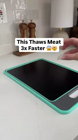 I found the COOLEST 4-in-1 thawing mat on Amazon! 🤯 It thaws meat up to 3 times faster, has 4 features, AND is dishwasher safe 😱 ⭐️⬇️ COMMENT “THAW” and I’ll send you the link! *must be following in order for the automated message to send* #kitchenfinds #kitchengadgets LinkDM *077*