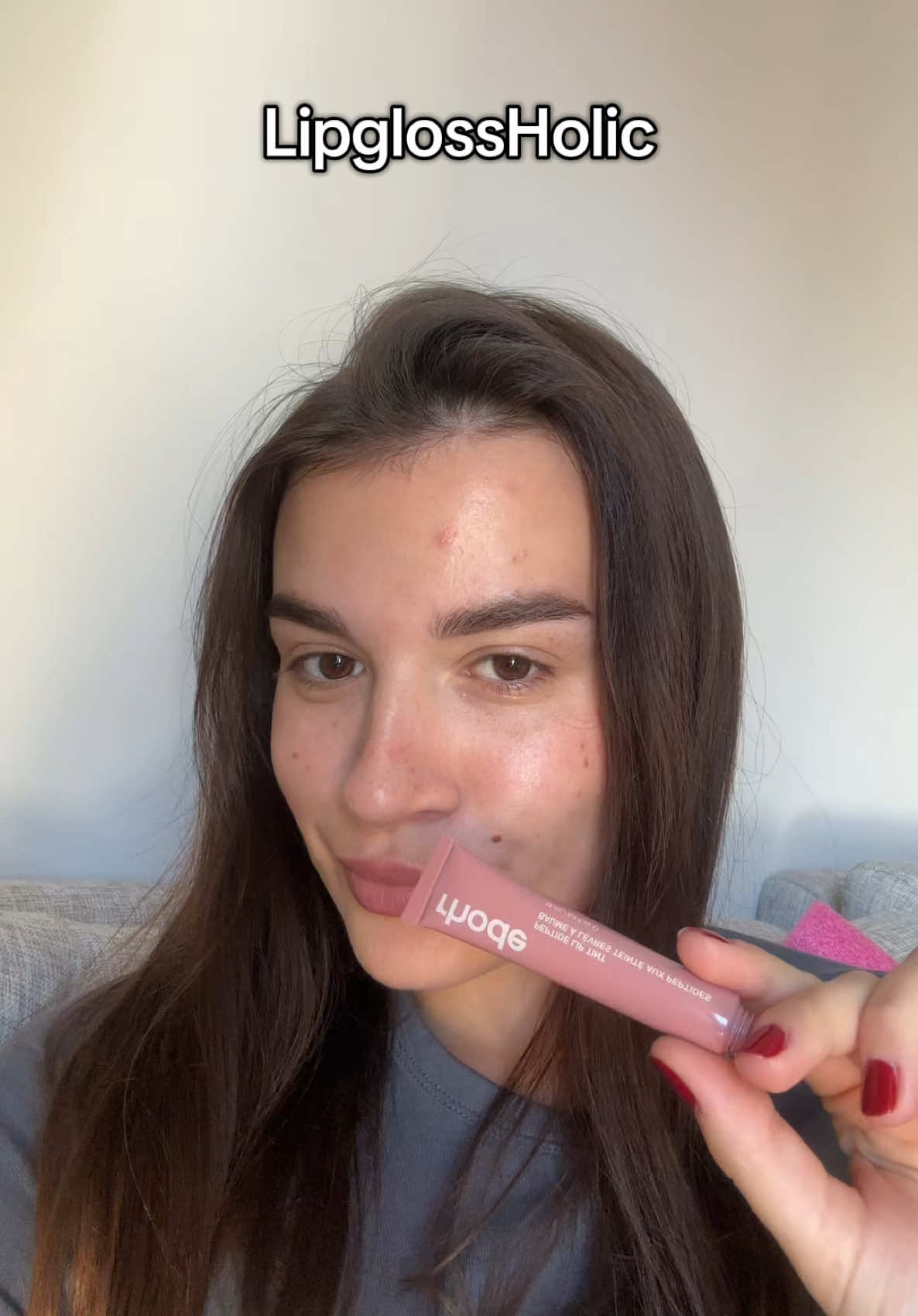 Addicted to you 😍LipglossHolic🙂‍↔️ @rhode skin  #addictedtoyou #viral #lipglossholic #rhode #rhodetoast 