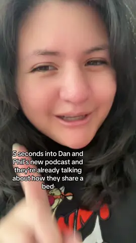 i mean like obviously but oh man this podcast about to end me #phan #danandphil #danhowell #phillester #hardlaunch 