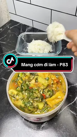 Lạnh rùi, canh cà bung đeee!!! ✨ Thực đơn hôm nay: Canh cà bung. #minhemdaily #dailyvlog #naucom #mangcomdilam #LearnOnTikTok