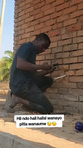 MEN GO THROUGH MANY CHALLENGES IN DAILY LIFE, BUT DON'T GIVE UP GOD IS WITH US 🙏🙏🙏🙏🙏🙏🙏 #trendings #foryoupage #tanzania #kenya #uganda #malawi #congo #fyp #reality #men #wanaume #fyp  @it's nona🍓🌺 @_D.dazen360 @annu baba 