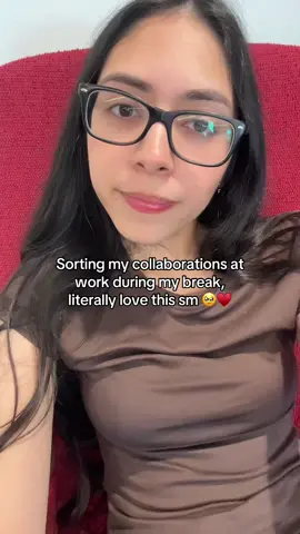 I love when the brands start reaching out, it makes me feel like im important to their company WAHH ty guys for the support yall give me  🥹😭 #collaboration #microinfluencer #smallcreator 