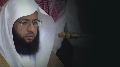 {۞ قَوْلٌ مَّعْرُوفٌ وَمَغْفِرَةٌ خَيْرٌ مِّن صَدَقَةٍ يَتْبَعُهَا أَذًى ۗ وَاللَّهُ غَنِيٌّ حَلِيمٌ}  #بدر_التركي #تلاوات #قران_كريم #الحرم_المكي #سورة_البقرة 