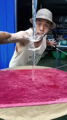 La physique explique le monde !!!😳😳😳#amazing #scienceexperiment #physics 