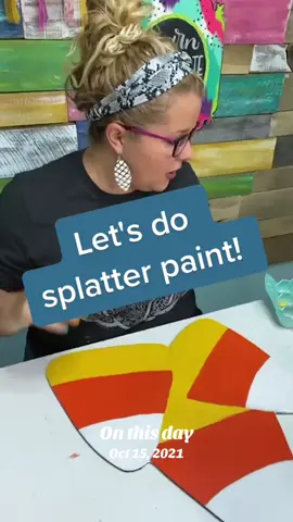 Still obsessed with splatter paint… and yes, that’s an old toothbrush in my hand 😂🖌️ This candy corn door hanger takes me way back—4 years ago and still one of my favorite fall projects! If you love messy, fun, and creative painting, you’re in the right place 💛🧡🤍 #doorhangerdecor #SplatterPaintMagic #CandyCornCutie #FallCrafts   #onthisday 