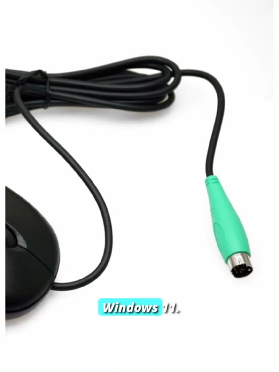 ¿Todavía tienen mouse y teclado con puerto PS/2? 😁 #windows11