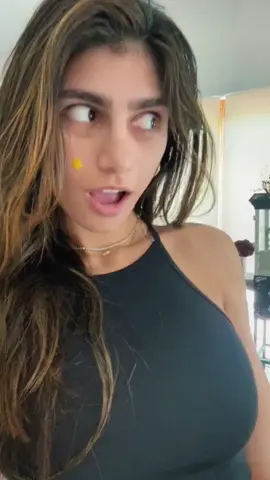 #miakhalifa💜 #miakhaliffa #girls #actress #prettygirls 